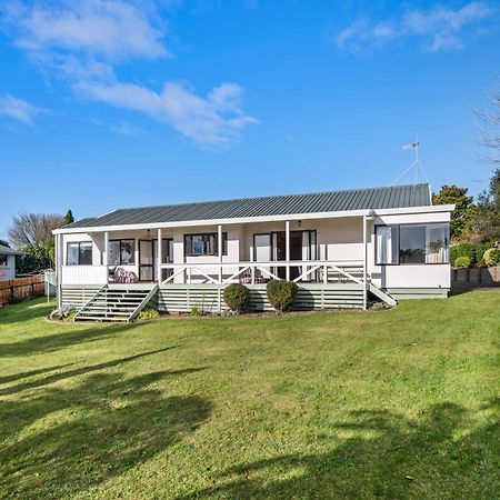 Family Perfect, Winter Getaway, Secure Yard, Parking, Mountain Bikes, Arcade Rotorua Exterior foto