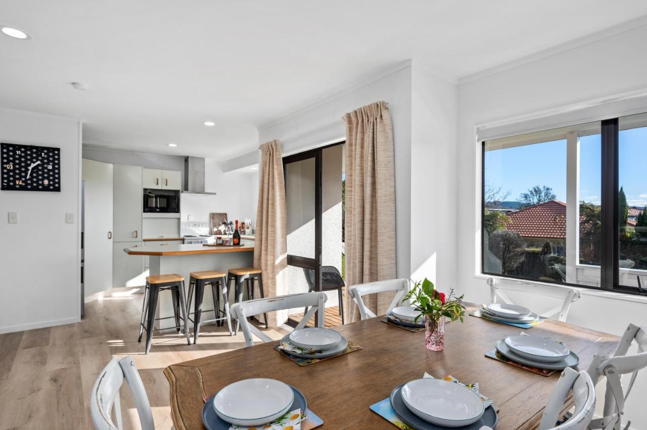 Family Perfect, Winter Getaway, Secure Yard, Parking, Mountain Bikes, Arcade Rotorua Exterior foto